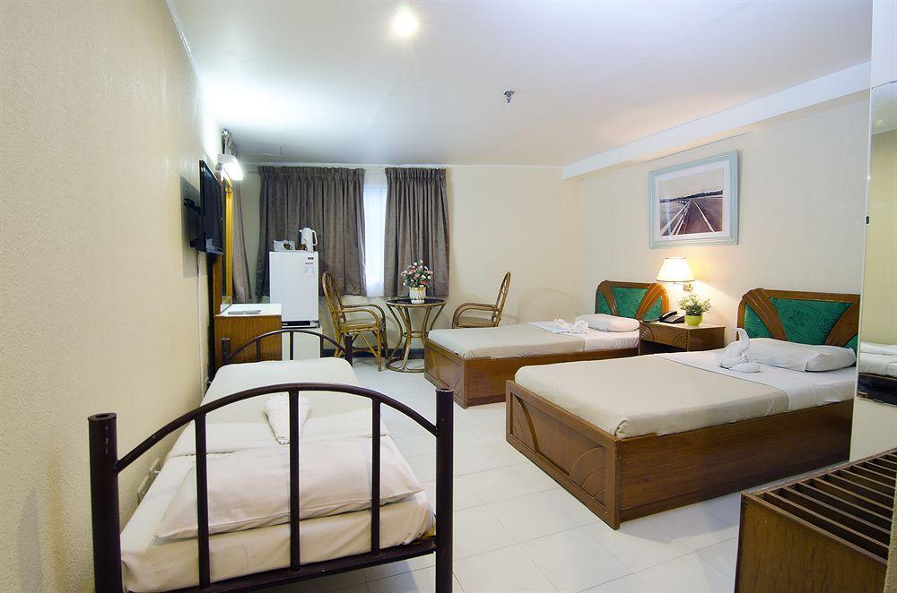 טקלובן Asia Stars Hotel מראה חיצוני תמונה
